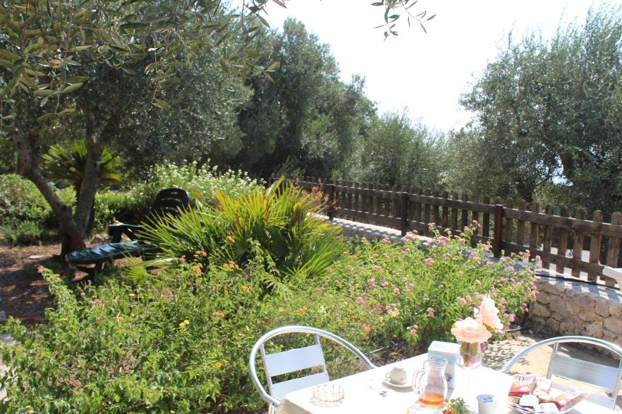 Castro  Amoru Bed & Breakfast מראה חיצוני תמונה